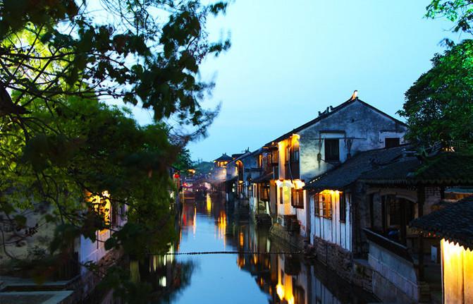年味渐浓，南北热闹备年货